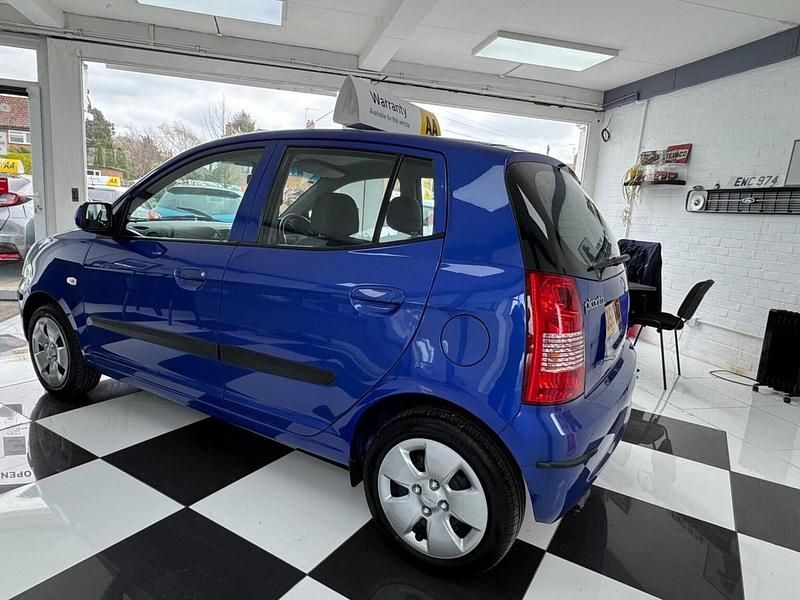 Used Kia Picanto 64 HP (47 kW) 2006 Blue Hatchback