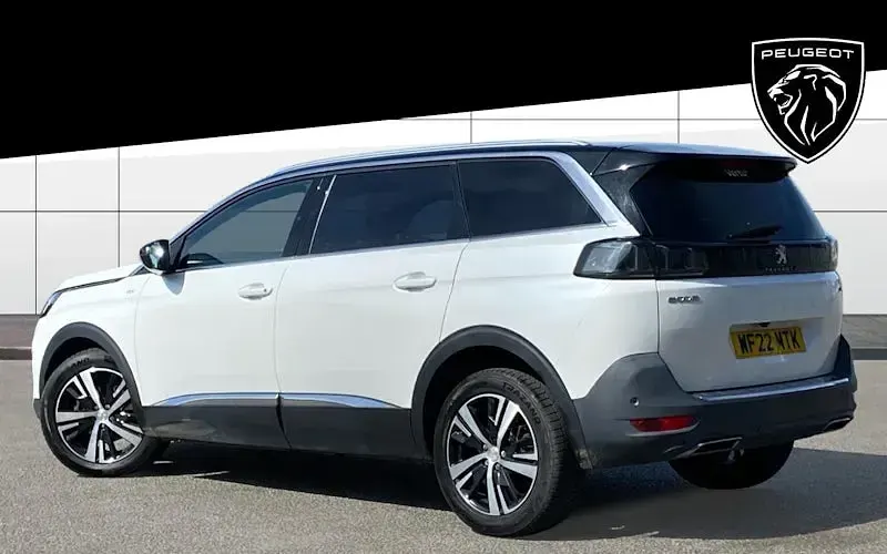 Second-hand Peugeot 5008 GTi 131 CP (96 kW) 2022 Alb SUV