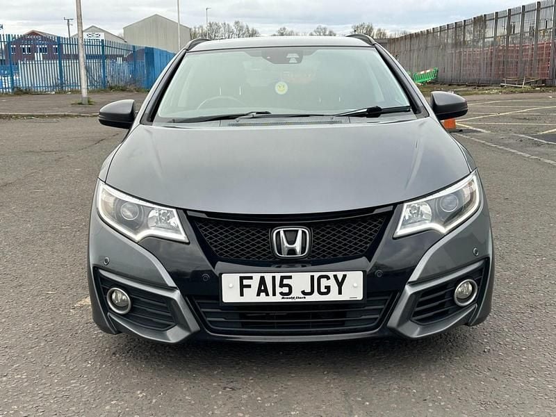 Begagnad Honda Civic SE Plus 120 HK (88 kW) 2015 Grå Kombi