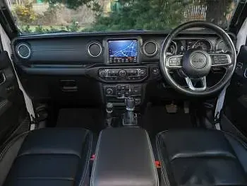 Begagnad Jeep Wrangler Overland 268 HK (197 kW) 2021 Vit SUV