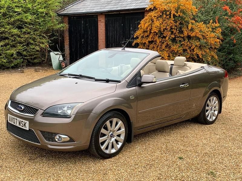 Bronze Used 2007 Ford Focus Cabriolet Cabriolet | £5,000 - Image 1/4