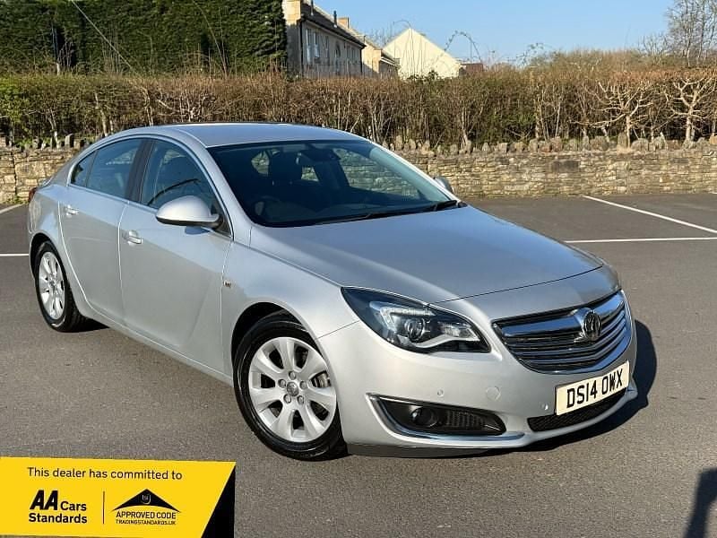 Used Vauxhall Insignia 163 HP (119 kW) 2014 Silver Hatchback