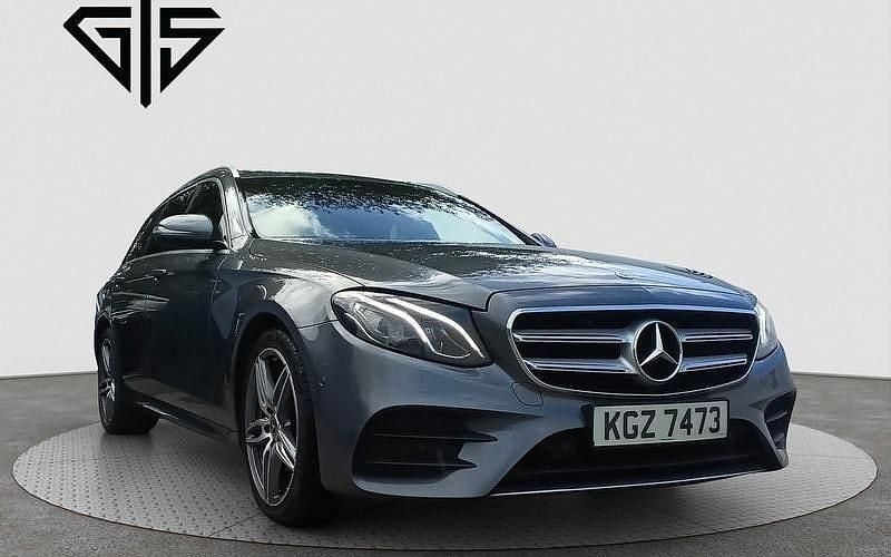 Used 2019 Mercedes E220 AMG line Estate | £12,995 (Fair price) - Image 1/4