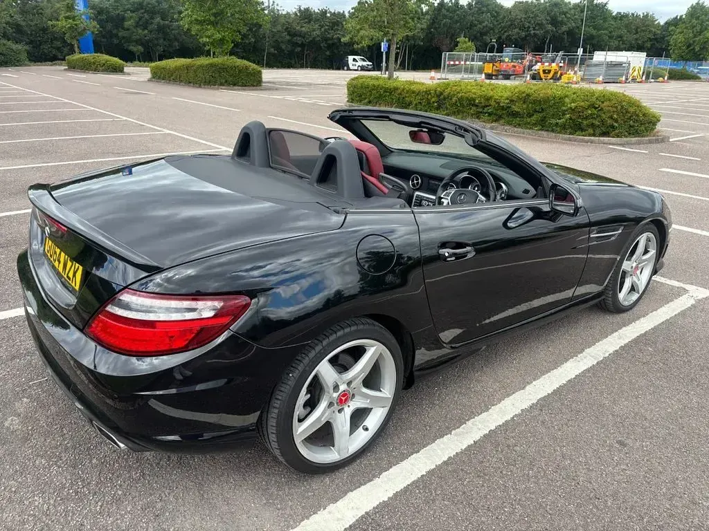 Used Mercedes SLK250 AMG 204 HP (150 kW) 2014 Black Cabriolet