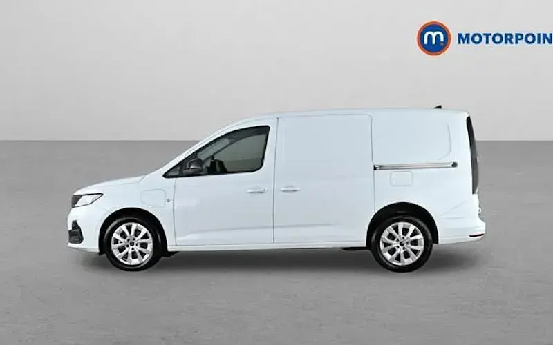 Used Ford Transit Connect Limited 150 HP (110 kW) 2026 MPV