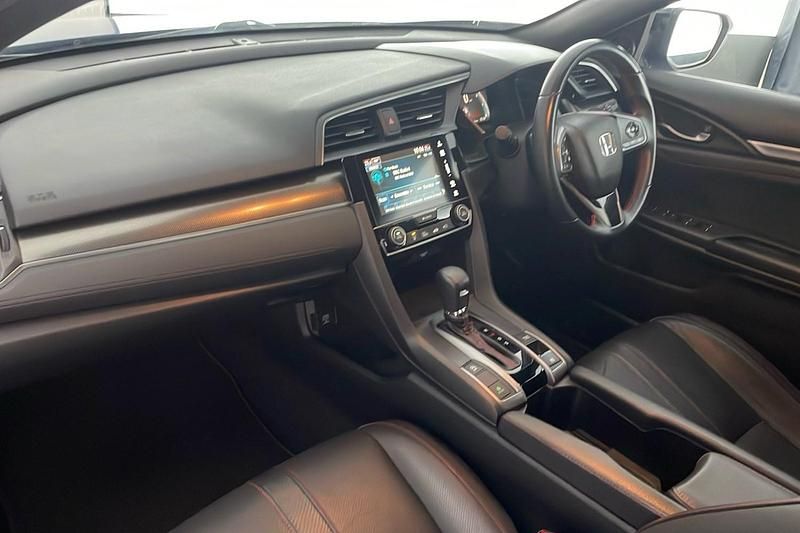 Begagnad Honda Civic Sport 126 HK (92 kW) 2019 Blå Halvkombi