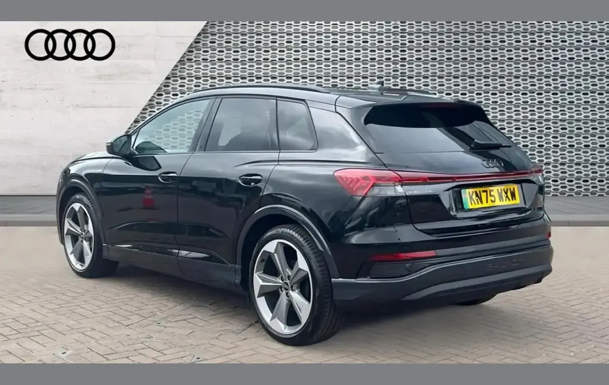 Used Audi Q4 e-tron Black Edition 210 kW (286 HP) 2025 Black SUV