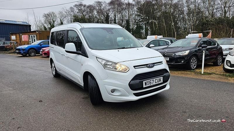 White Used 2017 Ford Tourneo Titanium MPV | £8,995 (A bit pricey) - Image 1/4