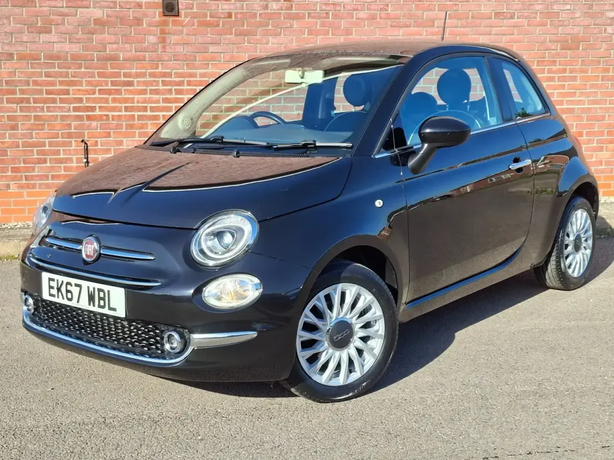 Usado Fiat 500 Lounge 69 HP (50 kW) 2017 Preto Citadino