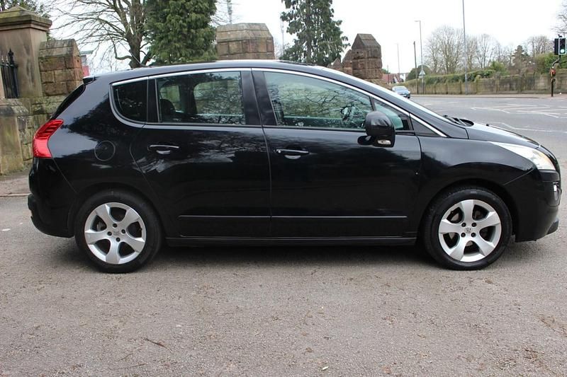 Used Peugeot 3008 Sport 110 HP (80 kW) 2010 Black Estate