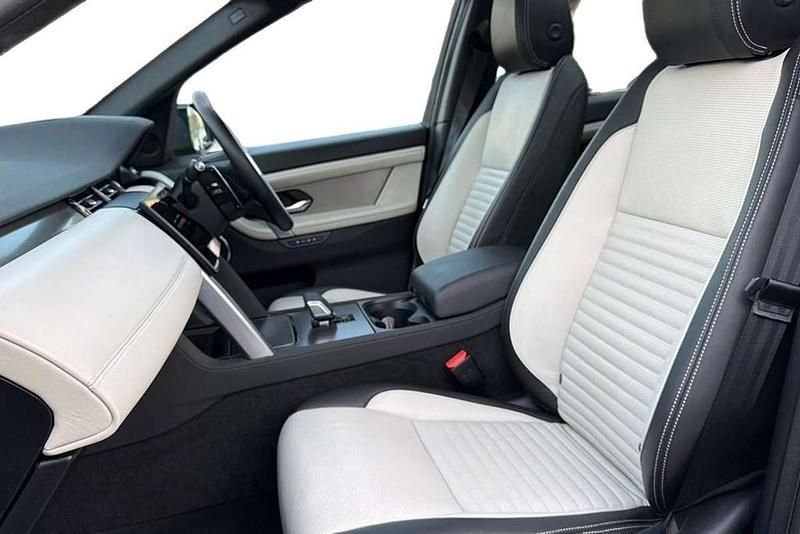 Used Land Rover Discovery Sport HSE Dynamic 200 HP (147 kW) 2024 Blue SUV