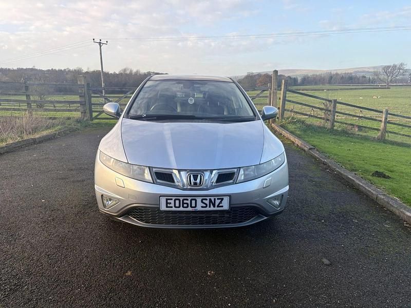 Used Honda Civic EX 2010 Silver Hatchback