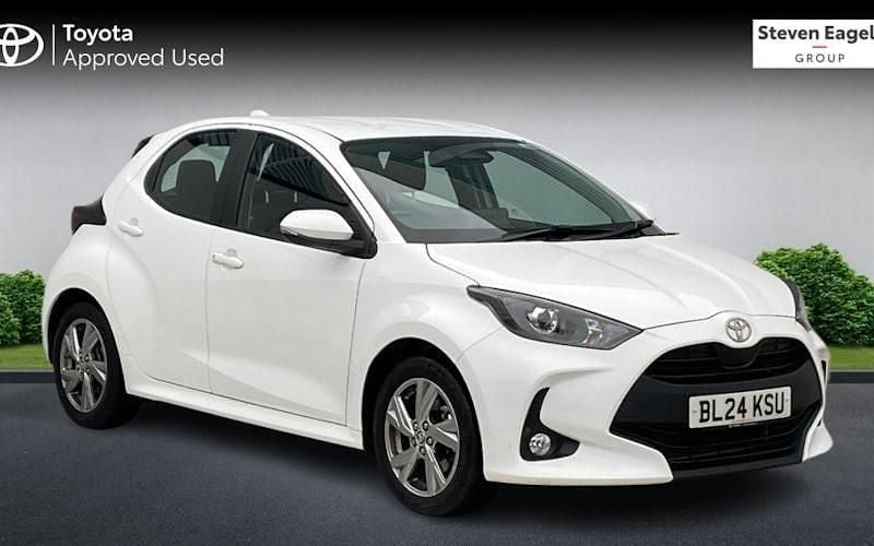 Used 2026 Toyota Yaris Hybrid Hatchback | £18,606 (Super price) - Image 1/4