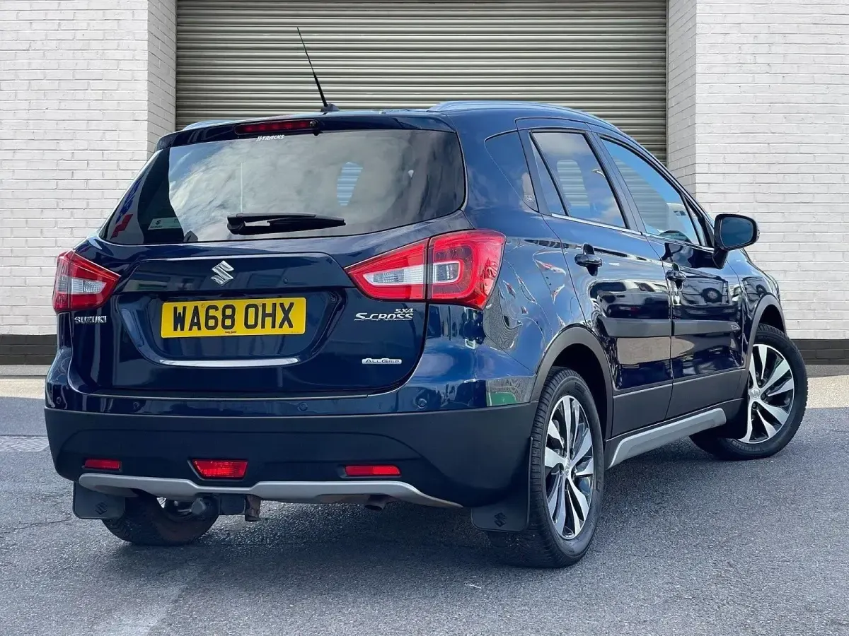 Used Suzuki SX4 SZ5 2018 Blue Hatchback