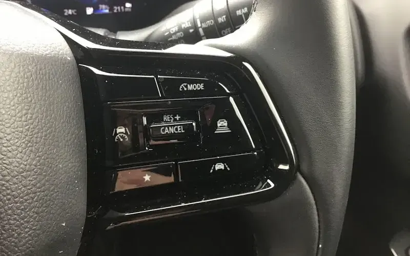 New Suzuki e-Vitara 135 kW (184 HP) 2025 Blue SUV