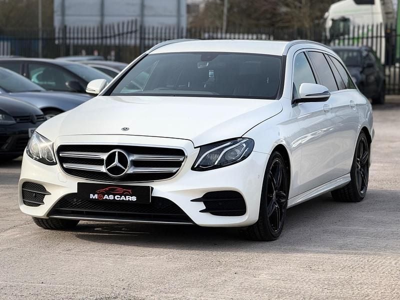 Used Mercedes E220 AMG line 194 HP (142 kW) 2018 White Estate