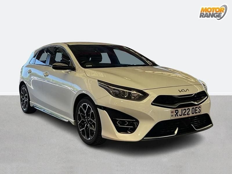 White Used 2022 Kia Ceed GT-Line Hatchback | £13,895 (Fair price) - Image 1/4