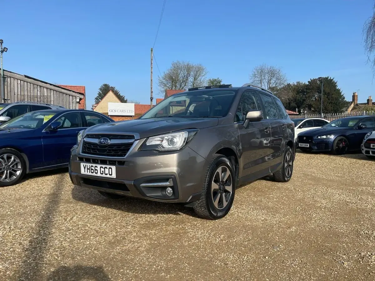 Używany Subaru Forester Premium 2016 Złoty SUV