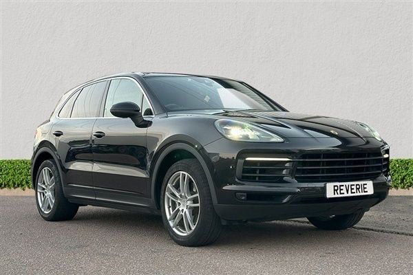 Black Used 2019 Porsche Cayenne SUV | £36,500 (Super price) - Image 1/1