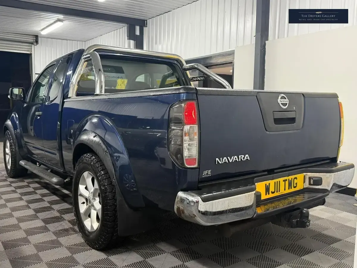 Used Nissan Navara Acenta 2011 Blue Pickup