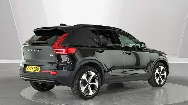 Used Volvo XC40 Plus 194 HP (142 kW) 2026 SUV