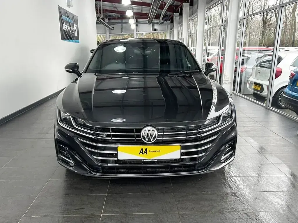 Usado VW Arteon R-line 2023 Cinzento Citadino