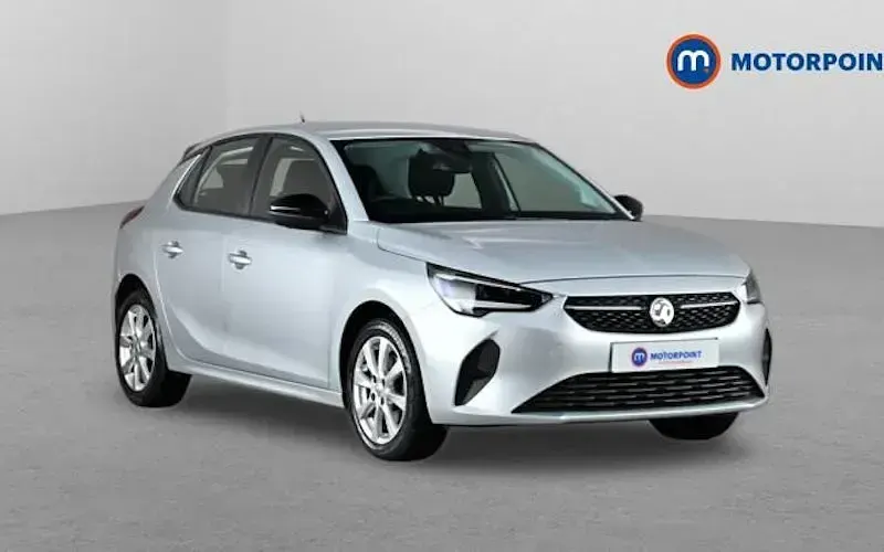 Usado Vauxhall Corsa Design Edition 101 HP (74 kW) 2023 Citadino