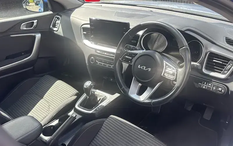 Used Kia XCeed 160 HP (117 kW) 2023 Blue SUV