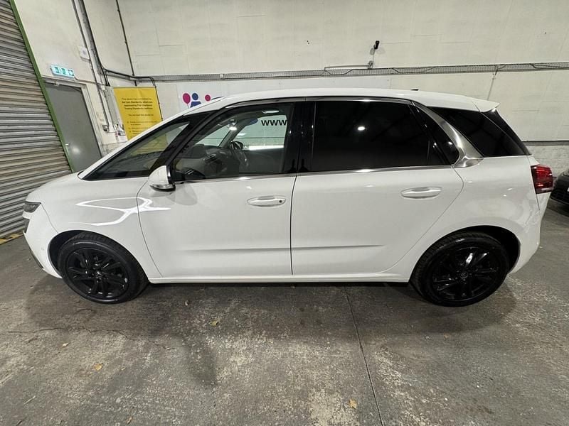 Używany Citroën C4 Flair 2019 Biały Minivan