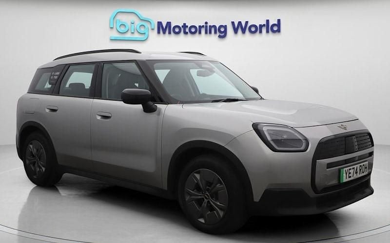 Silver Used 2024 Mini Countryman Classic SUV | £24,800 (Super price) - Image 1/4