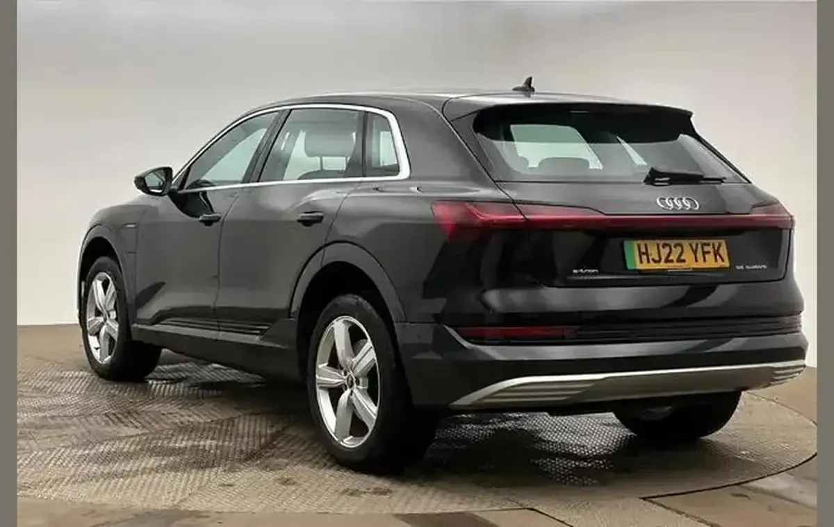 Used Audi e-tron Advanced 300 kW (408 HP) 2022 Black SUV