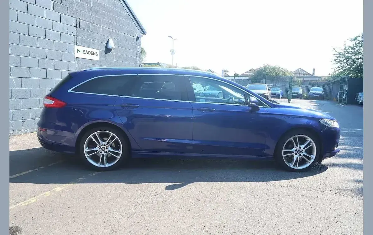 Used Ford Mondeo Titanium 177 HP (130 kW) 2018 Blue Estate
