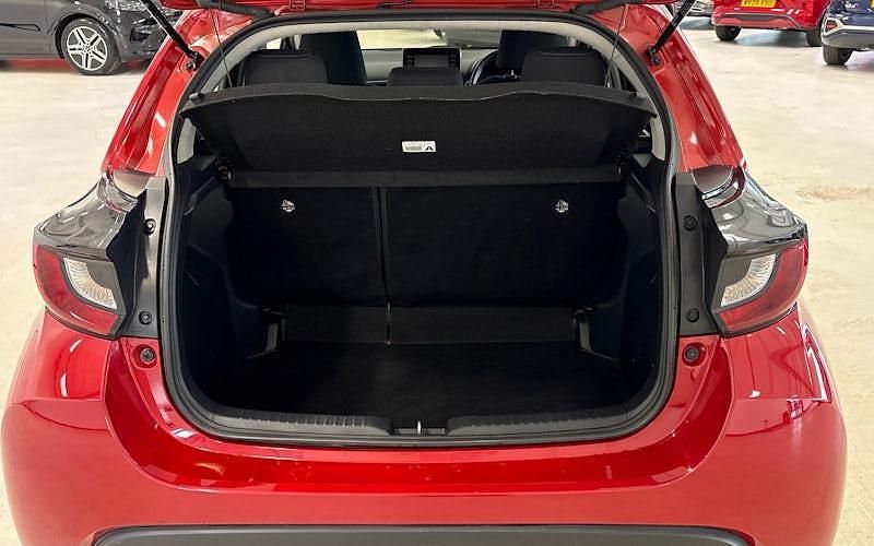 Used Toyota Yaris Hybrid 116 HP (85 kW) 2026 Hatchback