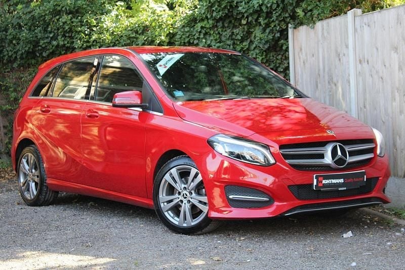 Red Used 2018 Mercedes B200 Exclusive MPV | £10,495 (Good price) - Image 1/4