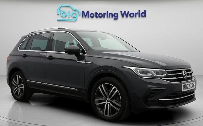 Used 2022 VW Tiguan Elegance SUV | £24,100 (Fair price) - Image 1/4