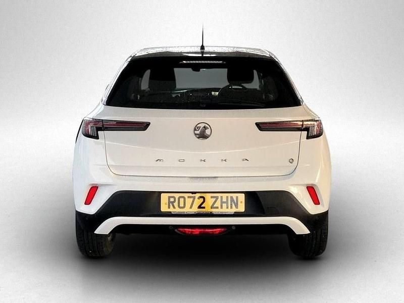 Used Vauxhall Mokka 100 kW (136 HP) 2022 White SUV
