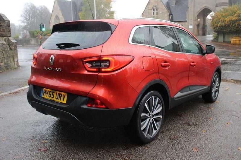 Used Renault Kadjar Signature 130 HP (95 kW) 2015 Red SUV