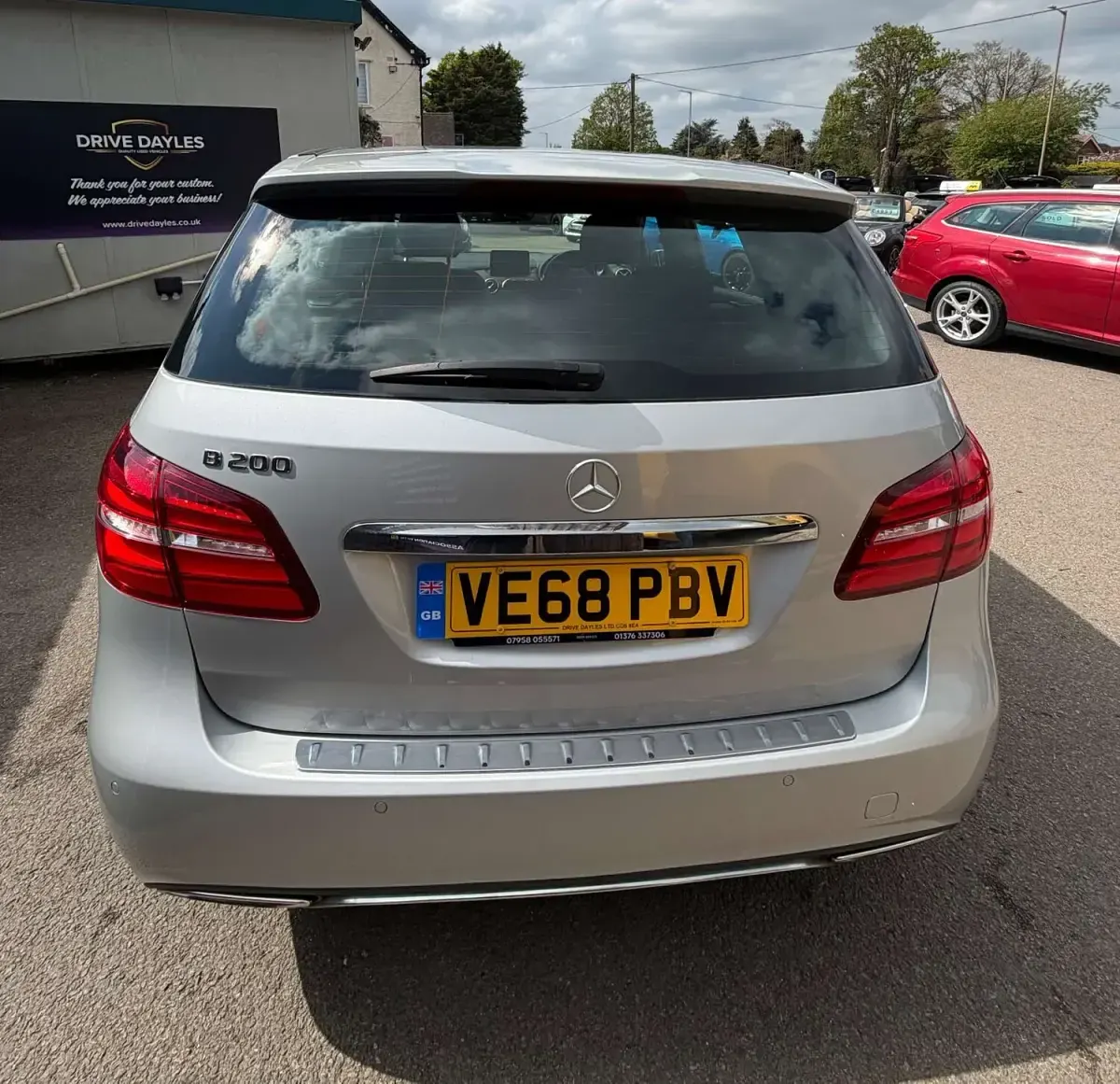Used Mercedes B200 Exclusive 2019 Silver Hatchback