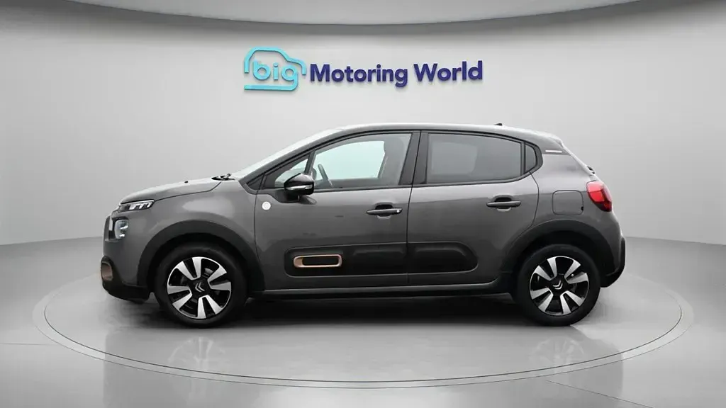 Usado Citroën C3 PureTech 110 HP (80 kW) 2023 Cinzento Citadino