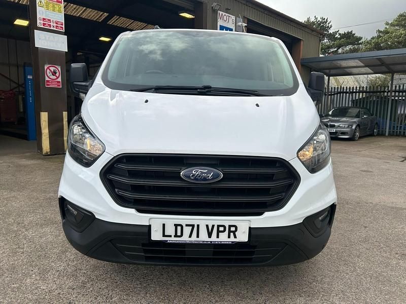 Used Ford Transit Custom 105 HP (77 kW) 2022 White Van