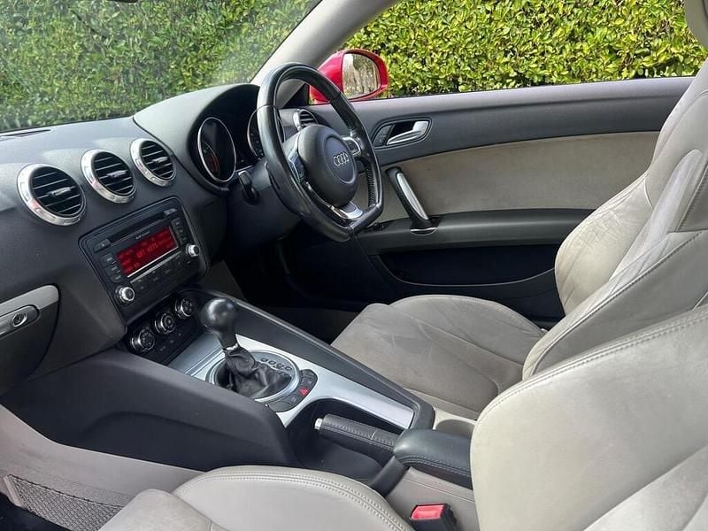 Used Audi TT 200 HP (147 kW) 2007 Red Coupe