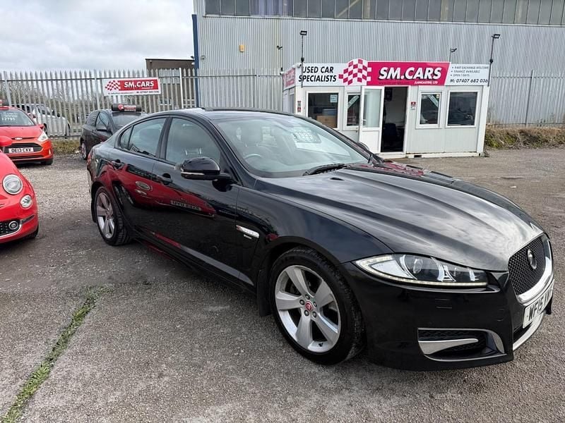 Used Jaguar XF R-Sport 163 HP (119 kW) 2015 Black Sedan