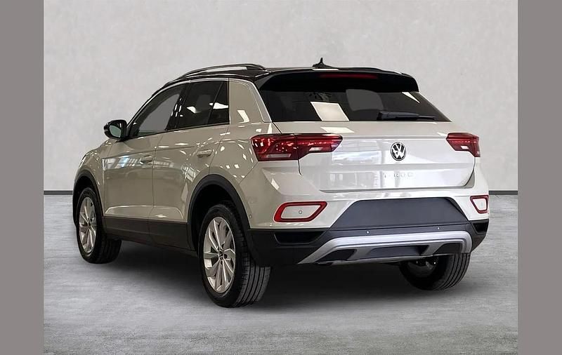New VW T-Roc Match 147 HP (108 kW) 2026 Grey SUV