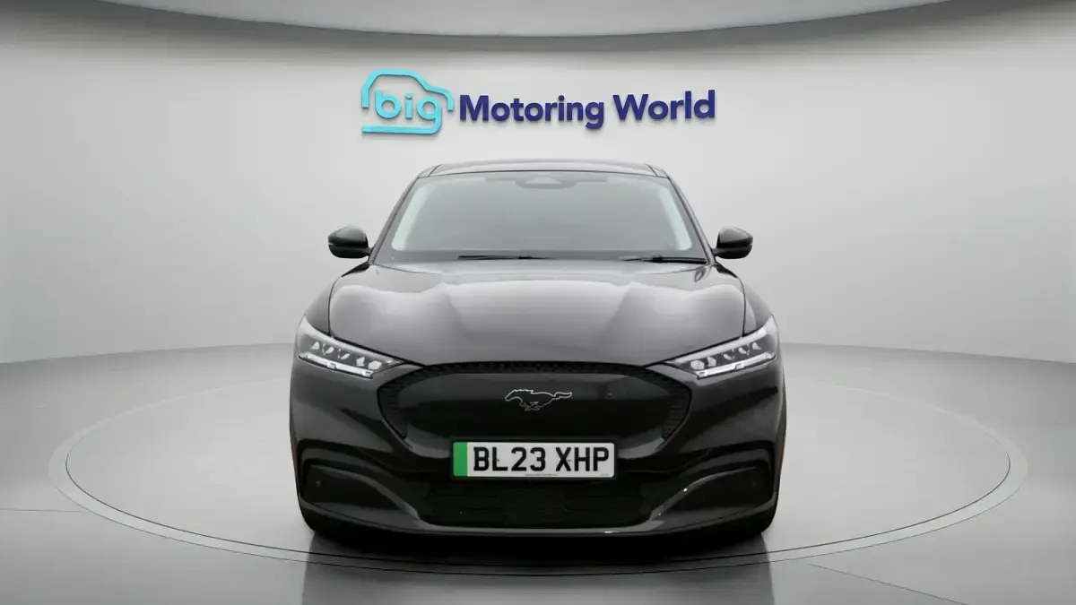 Used Ford Mustang Mach-E Standard Range 197 kW (269 HP) 2023 SUV