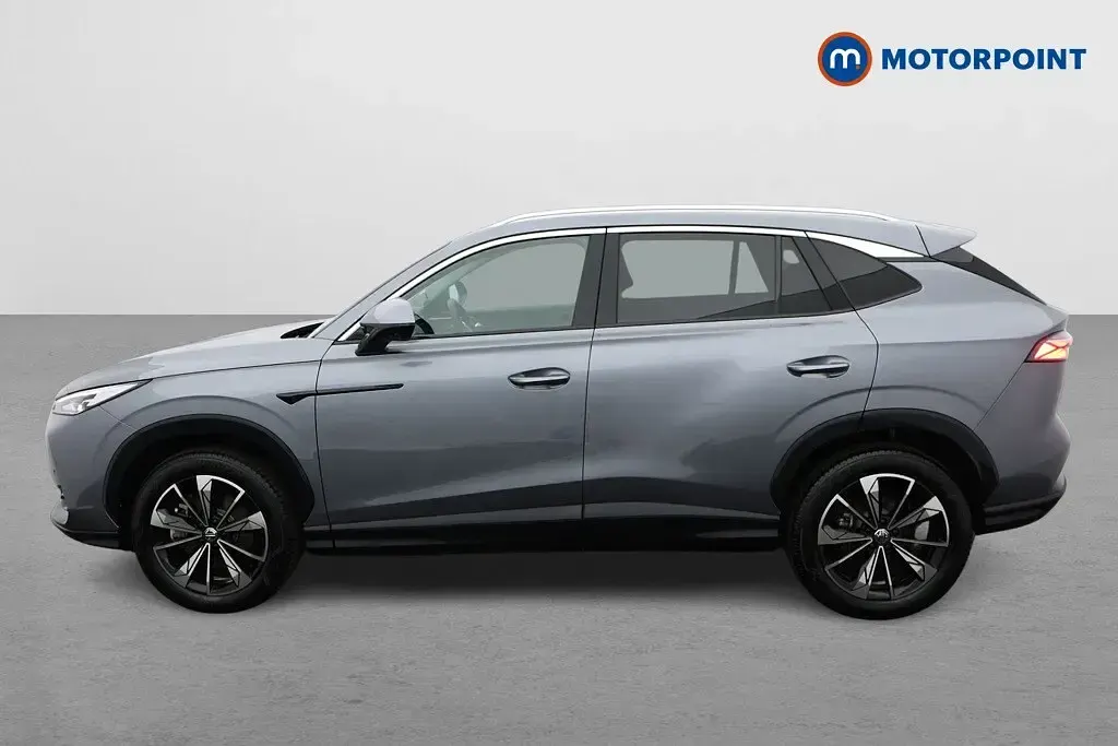 Usado MG HS Trophy 224 CV (164 kW) 2025 Gris SUV