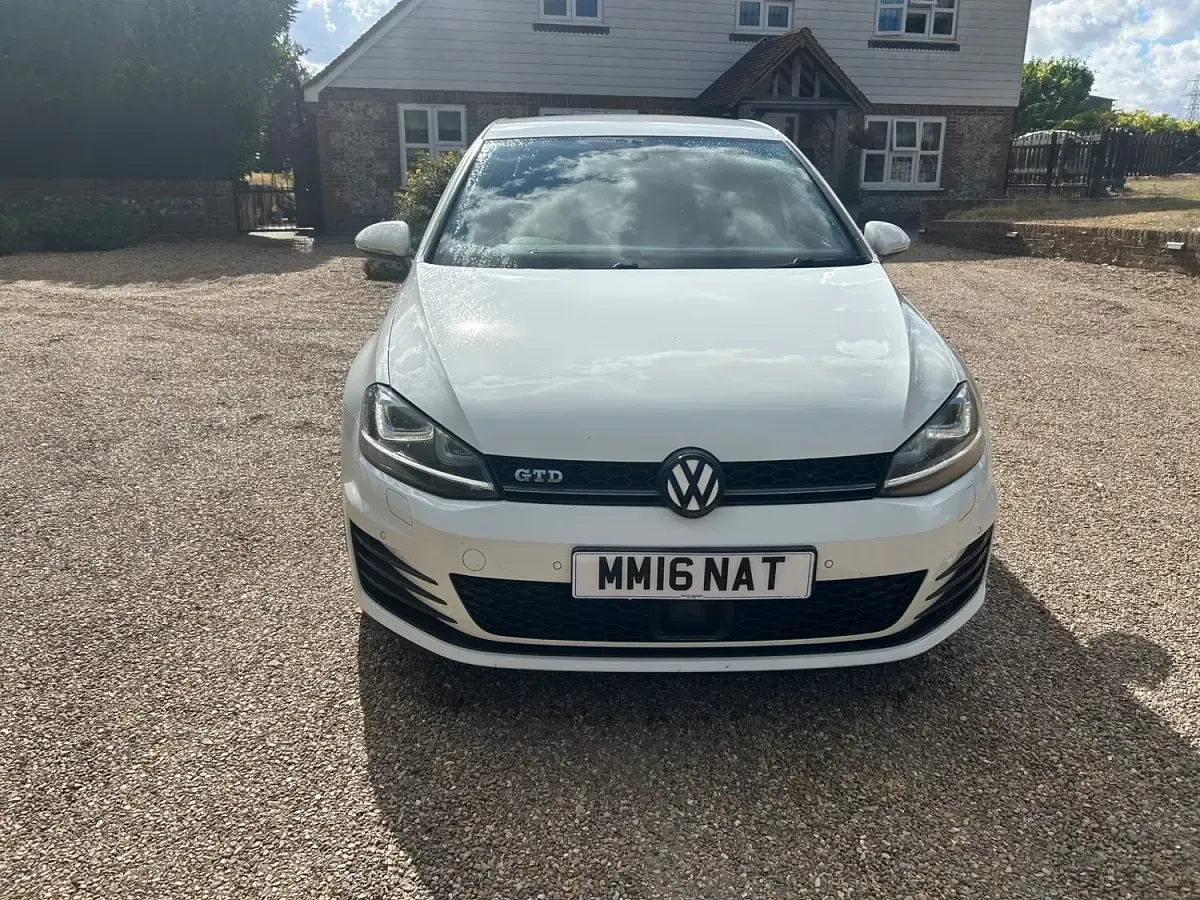 Used VW Golf VII GTD 2016 White Hatchback