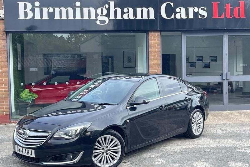 Black Used 2014 Vauxhall Insignia Design Edition Hatchback | £2,500 (A bit pricey) - Image 1/1