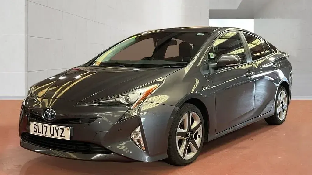 Used Toyota Prius Business Edition 2017 Grey Hatchback