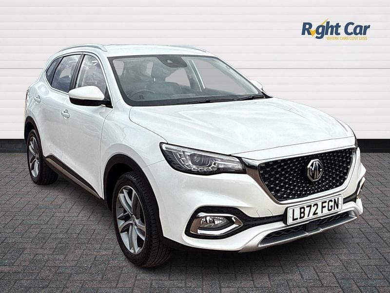 White Used 2022 MG HS Excite SUV | £14,899 (Fair price) - Image 1/4