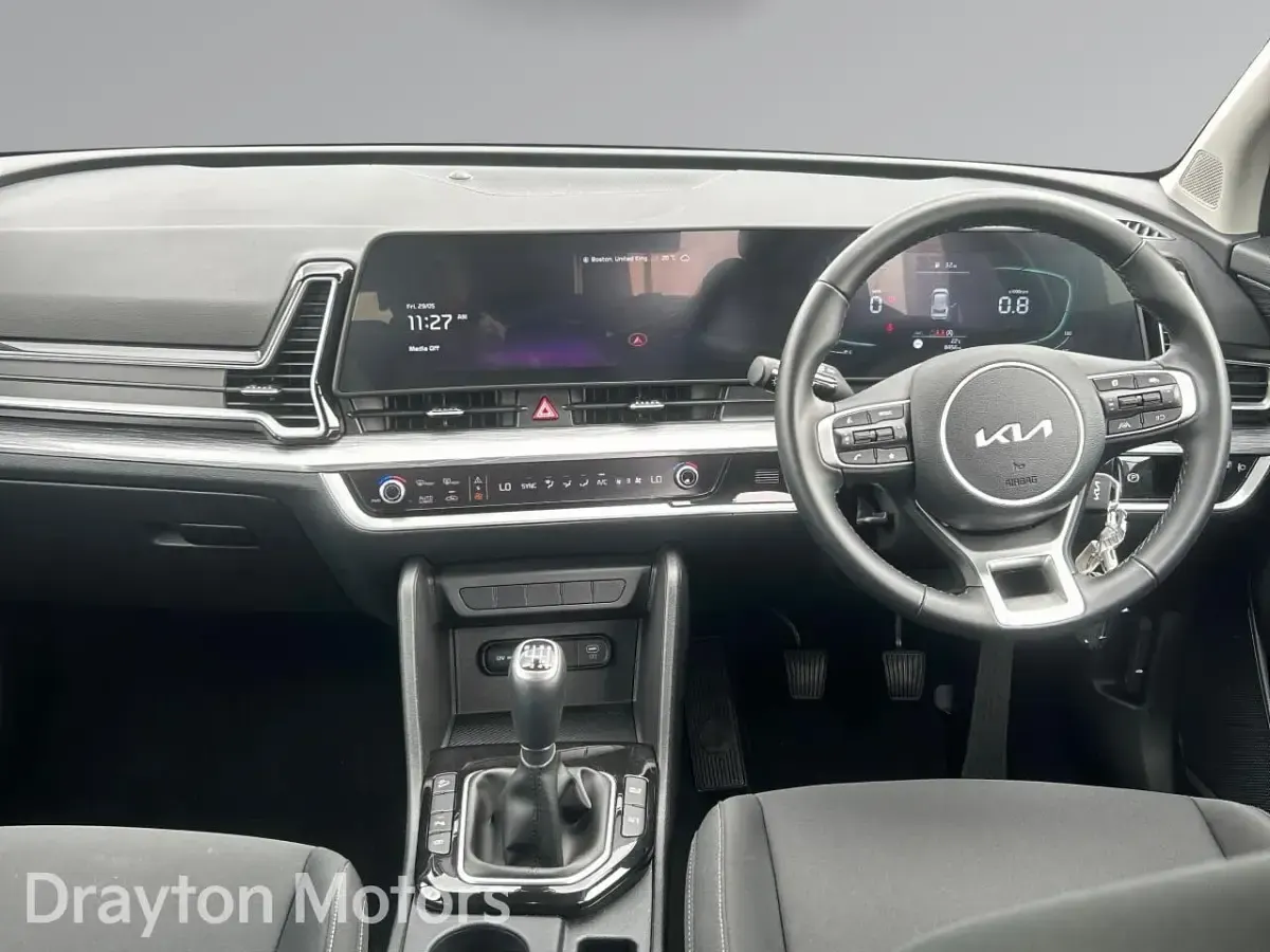Used Kia Sportage 157 HP (115 kW) 2025 Red SUV